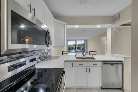 7 Royal Palm Way Boca Raton FL 33432