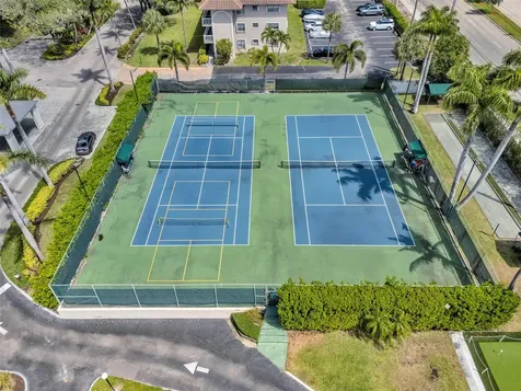 7 Royal Palm Way Boca Raton FL 33432