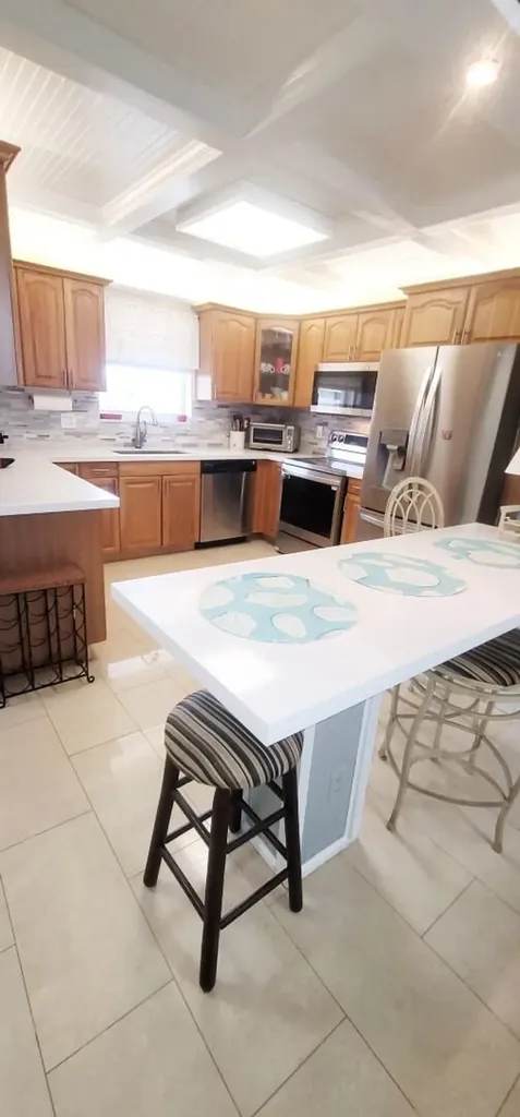 1051 Hillsboro Mile Hillsboro Beach FL 33062