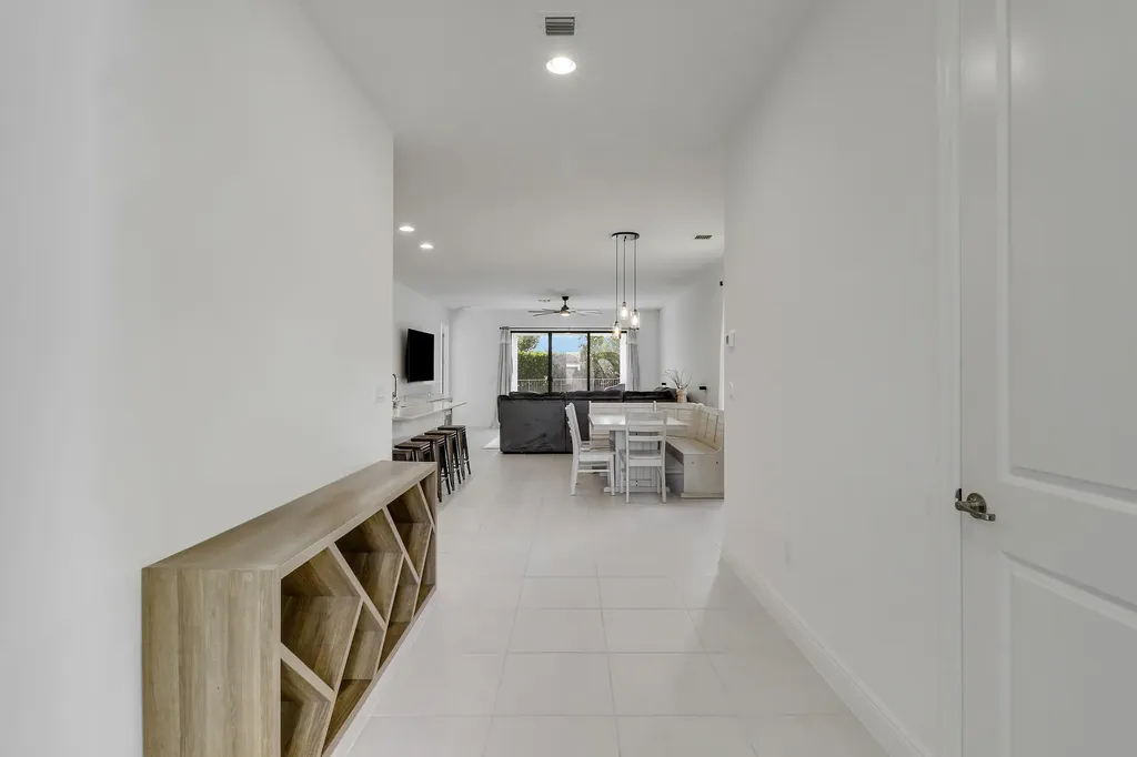 4919 Coquina Place Westlake FL 33470