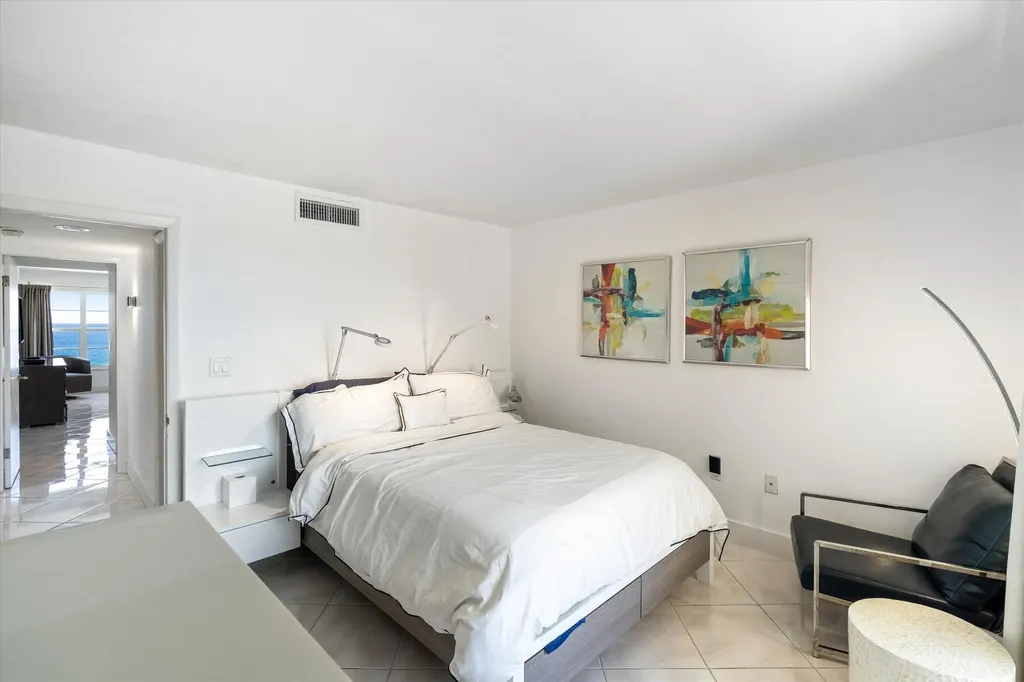 1021 Hillsboro Mile Hillsboro Beach FL 33062
