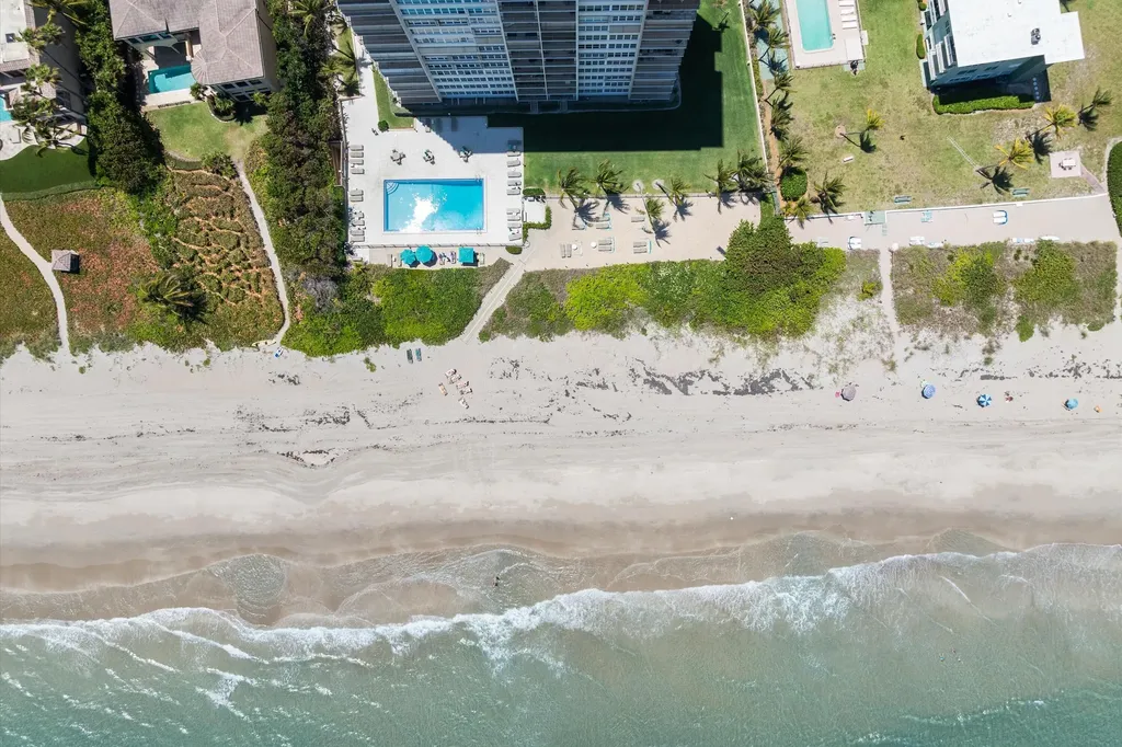1021 Hillsboro Mile Hillsboro Beach FL 33062