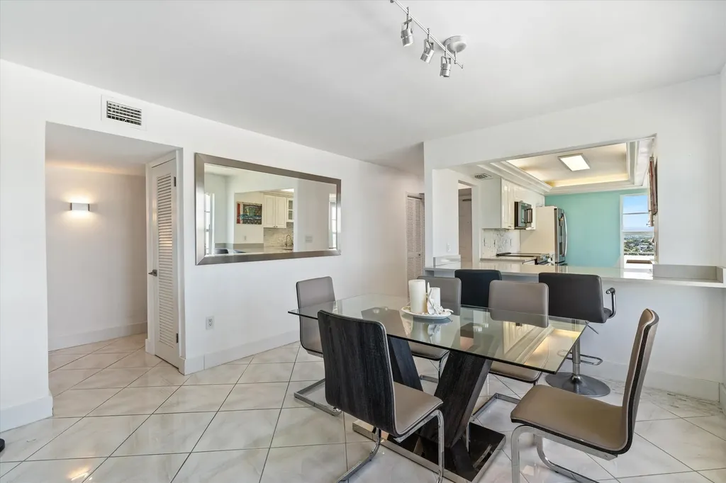 1021 Hillsboro Mile Hillsboro Beach FL 33062