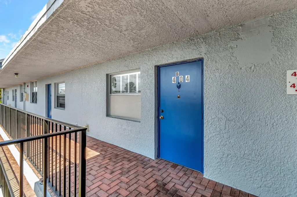 14723 Cumberland Drive Delray Beach FL 33446