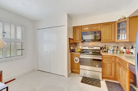 14723 Cumberland Drive Delray Beach FL 33446