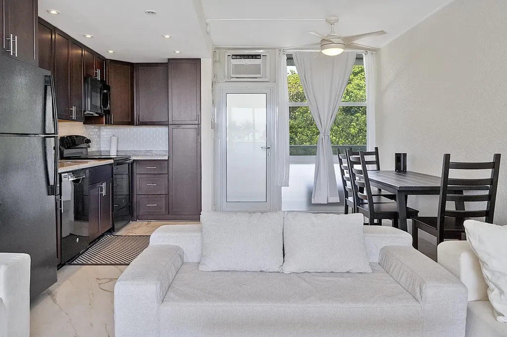 1200 N Fort Lauderdale Beach Boulevard Fort Lauderdale FL 33304