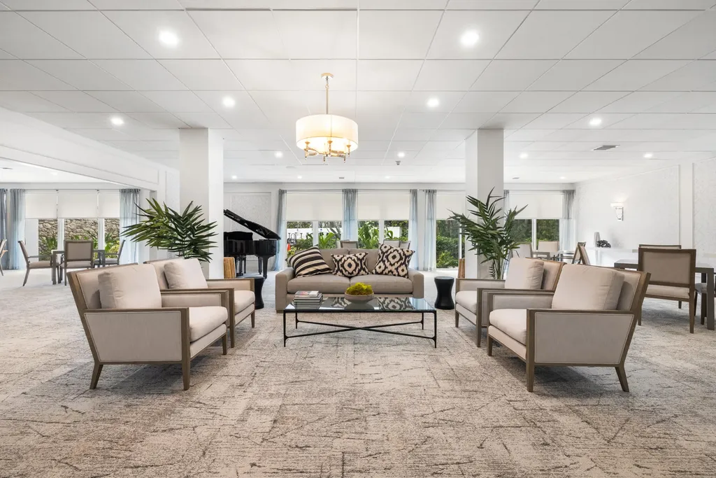 2295 S Ocean Boulevard Palm Beach FL 33480