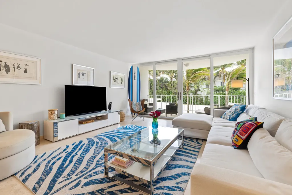 2295 S Ocean Boulevard Palm Beach FL 33480