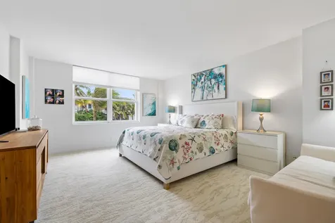 2295 S Ocean Boulevard Palm Beach FL 33480