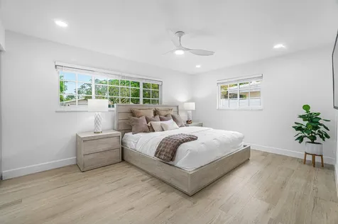 718 SW 27th Place Boynton Beach FL 33435