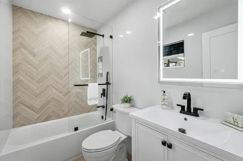 718 SW 27th Place Boynton Beach FL 33435