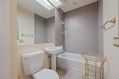 23 Sloans Curve Drive Palm Beach FL 33480
