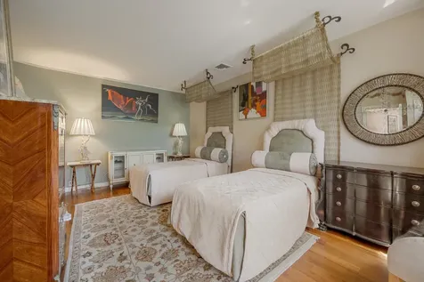 23 Sloans Curve Drive Palm Beach FL 33480