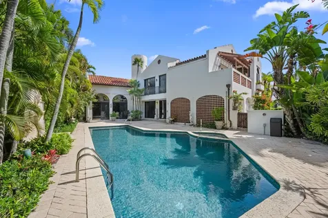 23 Sloans Curve Drive Palm Beach FL 33480