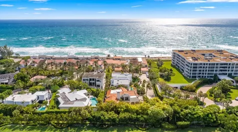 23 Sloans Curve Drive Palm Beach FL 33480