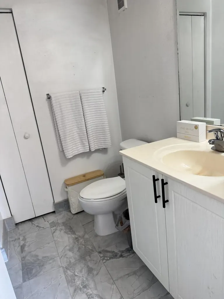 4807 Via Palm Lakes West Palm Beach FL 33417