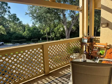 4807 Via Palm Lakes West Palm Beach FL 33417