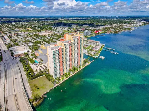 2640 Lake Shore Drive Riviera Beach FL 33404