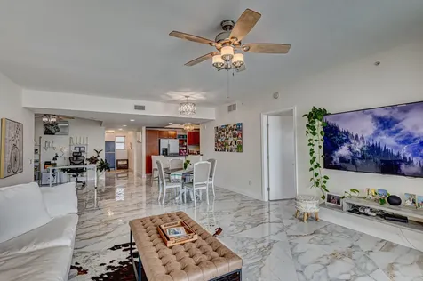 2640 Lake Shore Drive Riviera Beach FL 33404