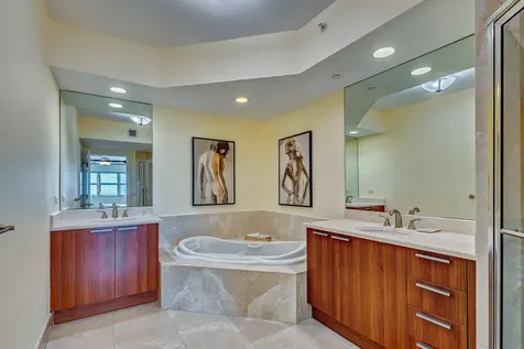 2640 Lake Shore Drive Riviera Beach FL 33404