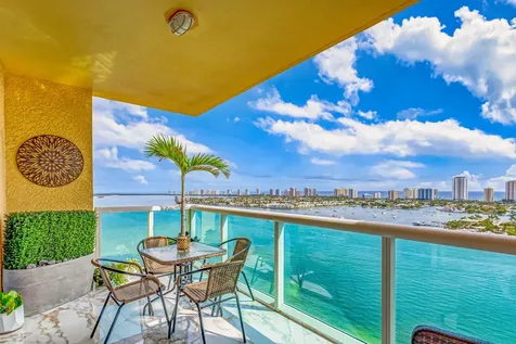2640 Lake Shore Drive Riviera Beach FL 33404