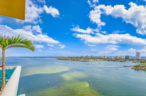 2640 Lake Shore Drive Riviera Beach FL 33404