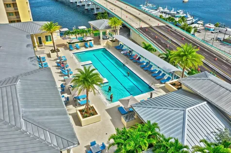 2640 Lake Shore Drive Riviera Beach FL 33404