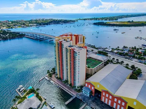 2640 Lake Shore Drive Riviera Beach FL 33404