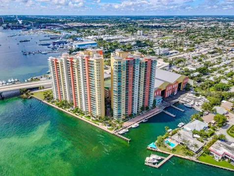 2640 Lake Shore Drive Riviera Beach FL 33404