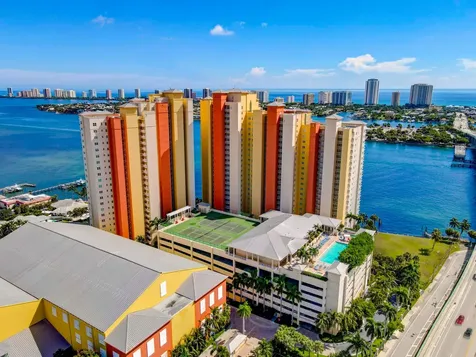 2640 Lake Shore Drive Riviera Beach FL 33404