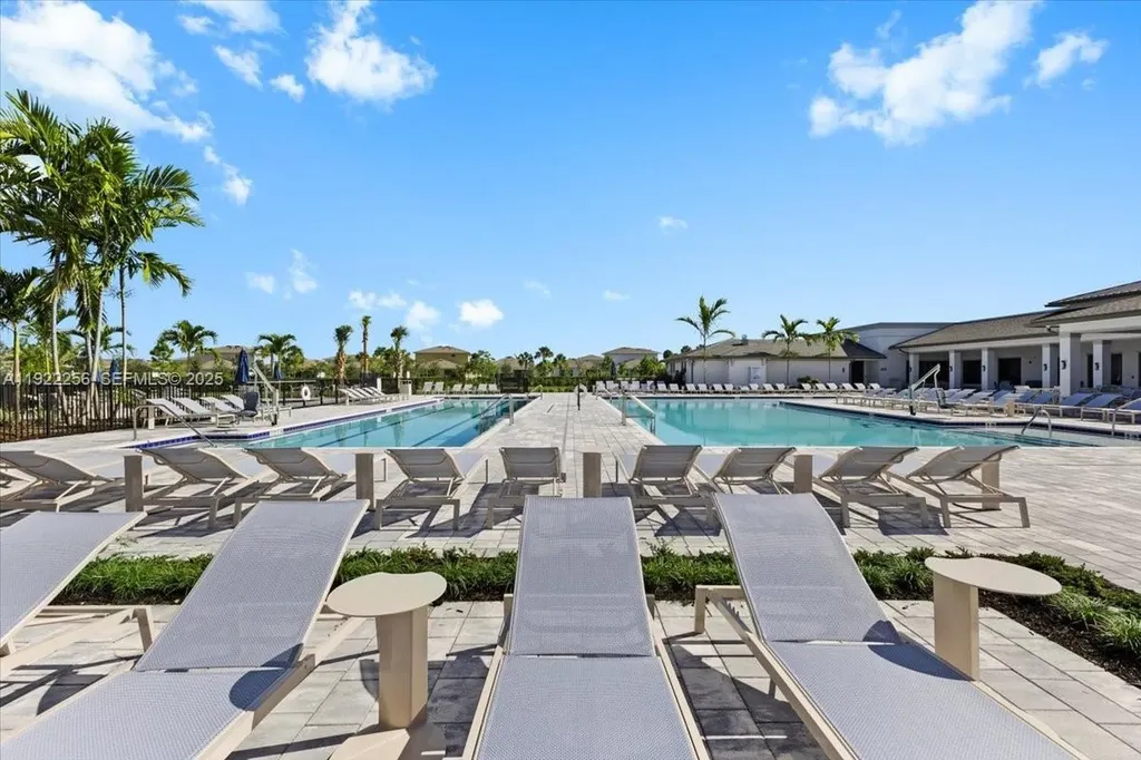 5850 Sugar Palm Court Delray Beach FL 33484