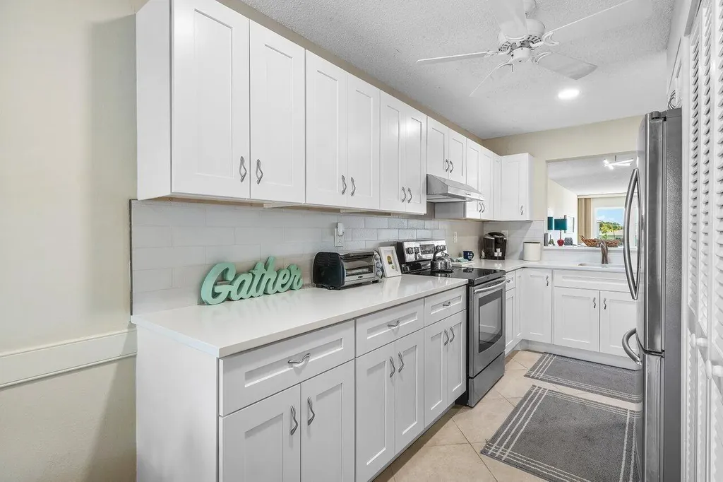 5850 Sugar Palm Court Delray Beach FL 33484