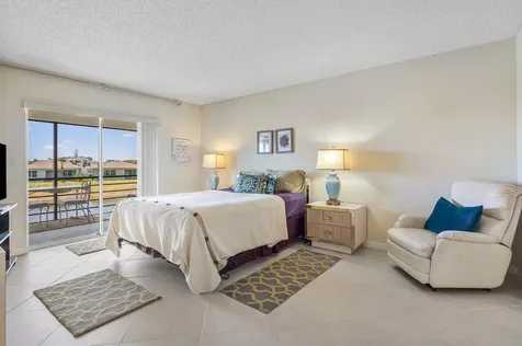 5850 Sugar Palm Court Delray Beach FL 33484