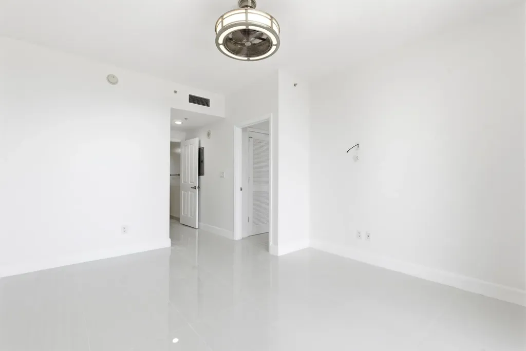 511 SE 5th Avenue Fort Lauderdale FL 33301