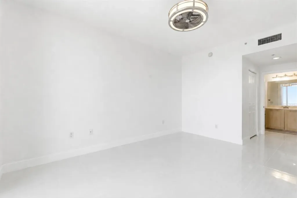 511 SE 5th Avenue Fort Lauderdale FL 33301