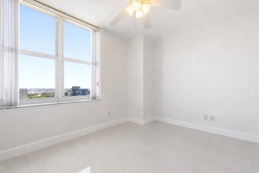 511 SE 5th Avenue Fort Lauderdale FL 33301