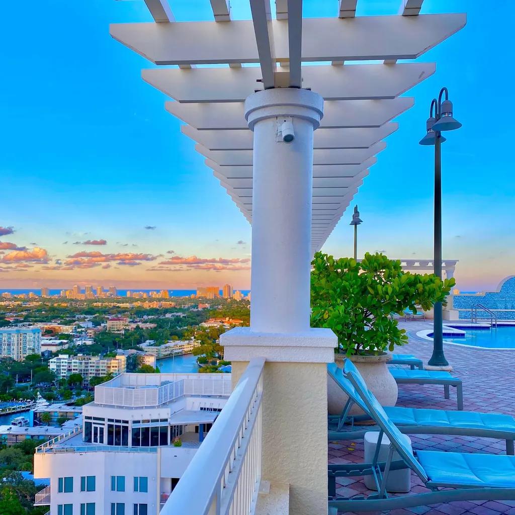 511 SE 5th Avenue Fort Lauderdale FL 33301