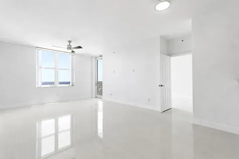 511 SE 5th Avenue Fort Lauderdale FL 33301