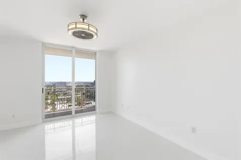 511 SE 5th Avenue Fort Lauderdale FL 33301