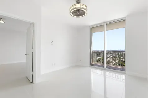 511 SE 5th Avenue Fort Lauderdale FL 33301