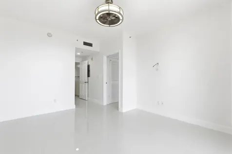 511 SE 5th Avenue Fort Lauderdale FL 33301