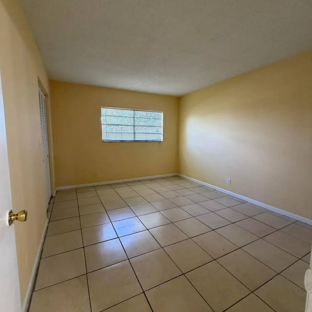 4700 NW 9th Court Plantation FL 33317