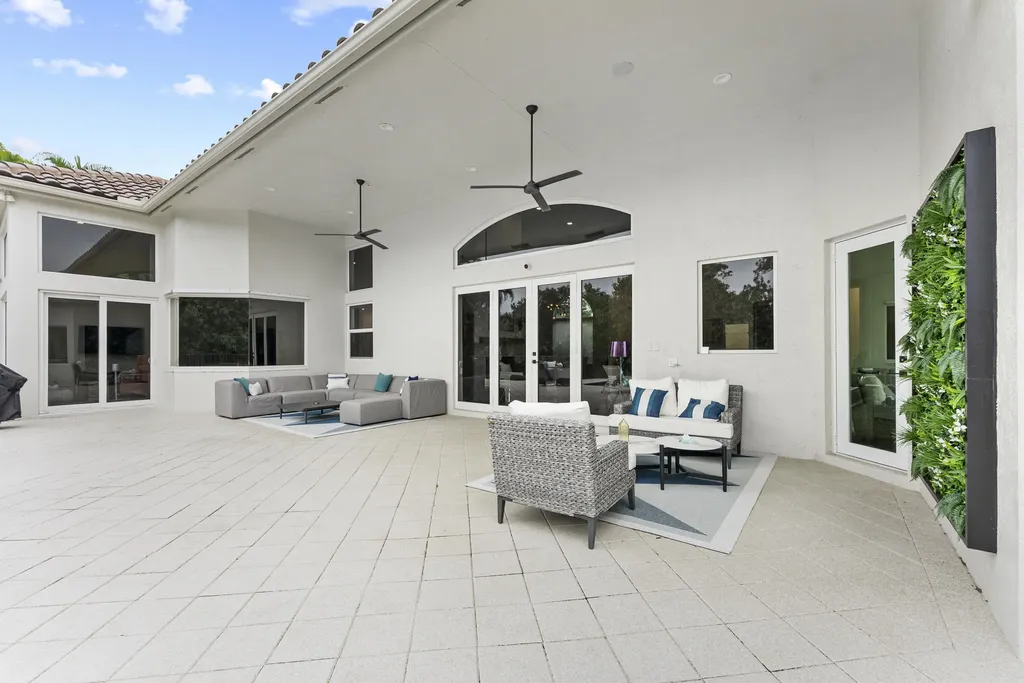 1120 SW 21st Avenue Boca Raton FL 33486