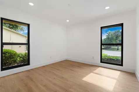 786 NW 31st Avenue Delray Beach FL 33445