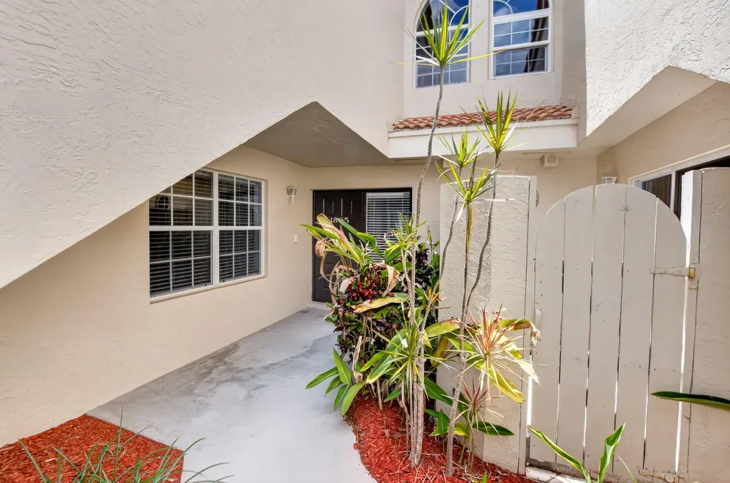 17276 Boca Club Boulevard Boca Raton FL 33487