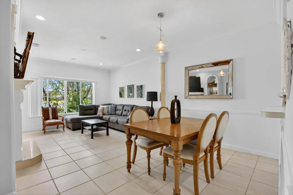 1092 SW 42nd Avenue Deerfield Beach FL 33442