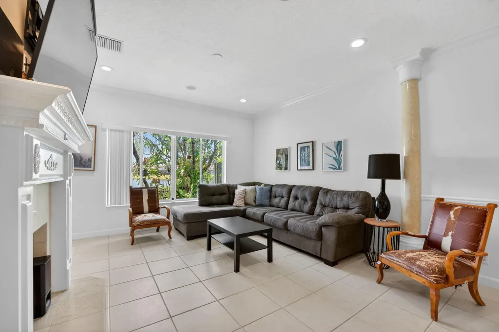 1092 SW 42nd Avenue Deerfield Beach FL 33442