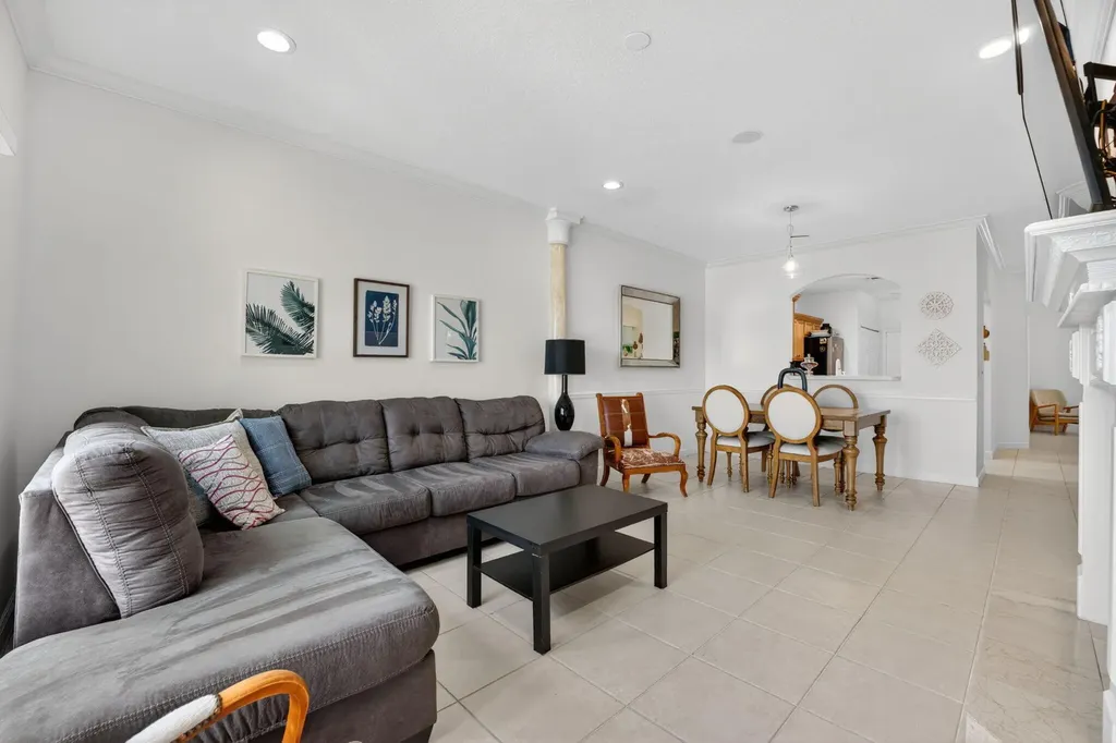 1092 SW 42nd Avenue Deerfield Beach FL 33442