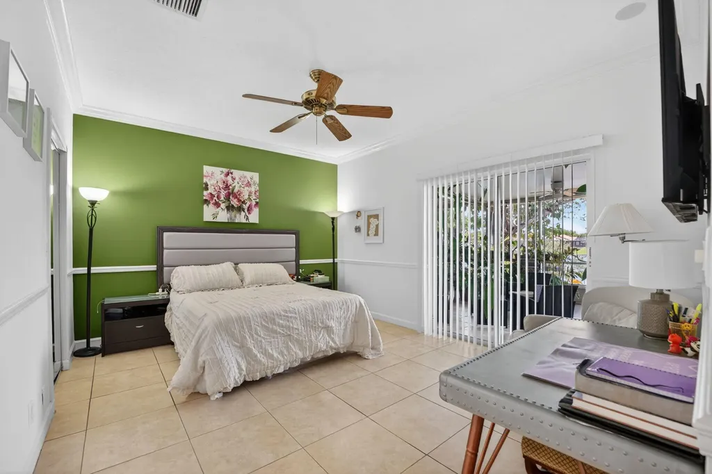1092 SW 42nd Avenue Deerfield Beach FL 33442