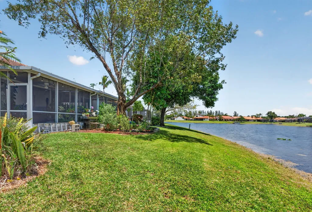 1092 SW 42nd Avenue Deerfield Beach FL 33442